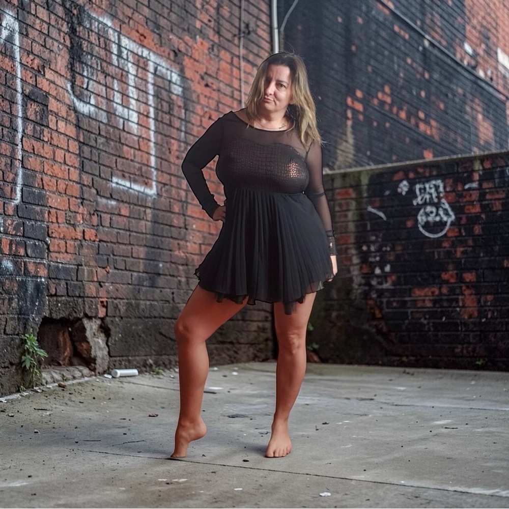 AX Paris Black Gold Metallic Skater Dress Size 8